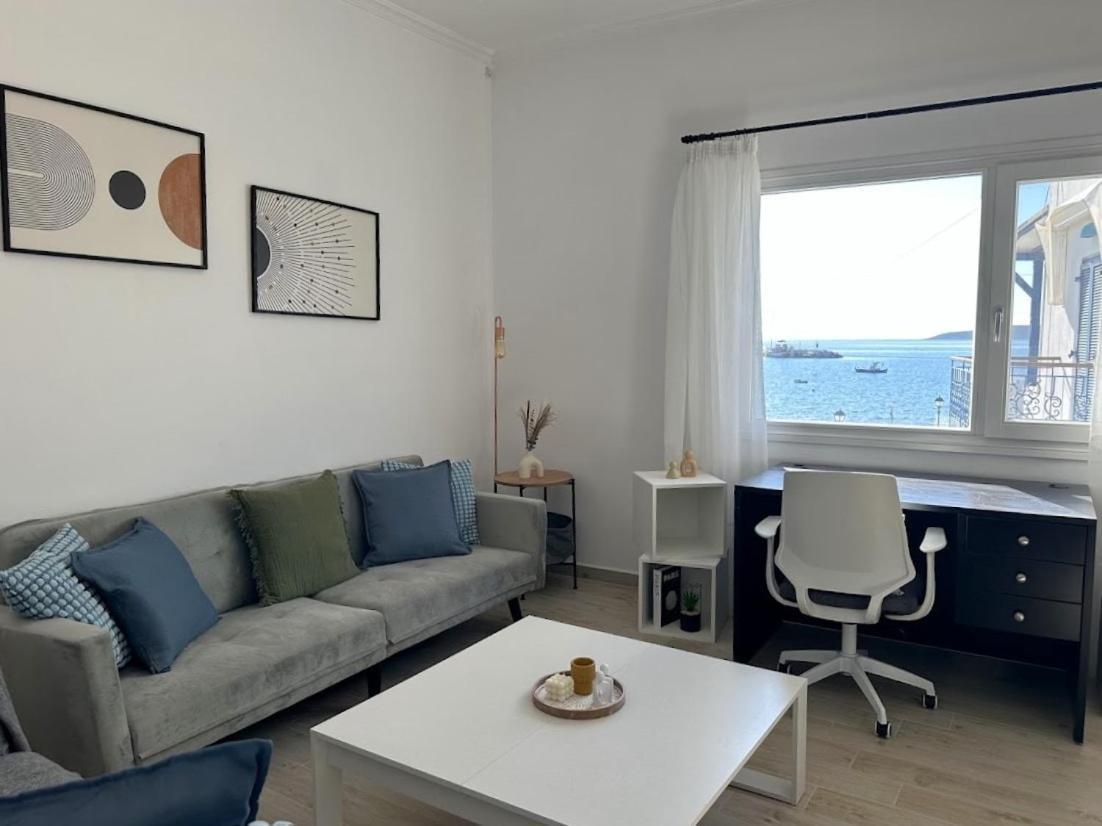 Seafront 3-bedroom Cycladic South Paros *